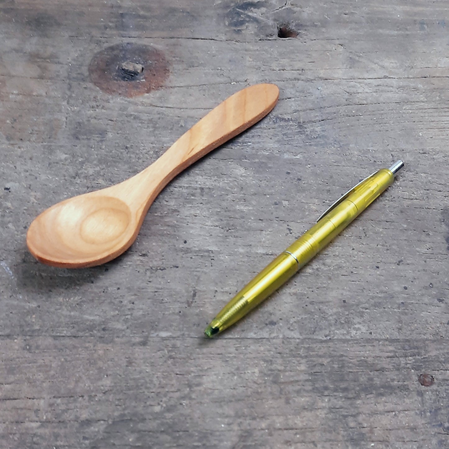 Löffel, geölt aus Kirschholz 17 cm