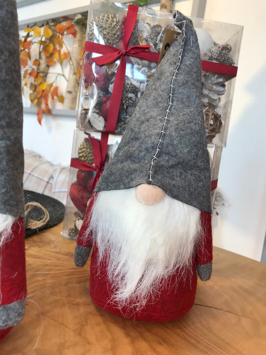 Kleiner Tomte in rot/grau