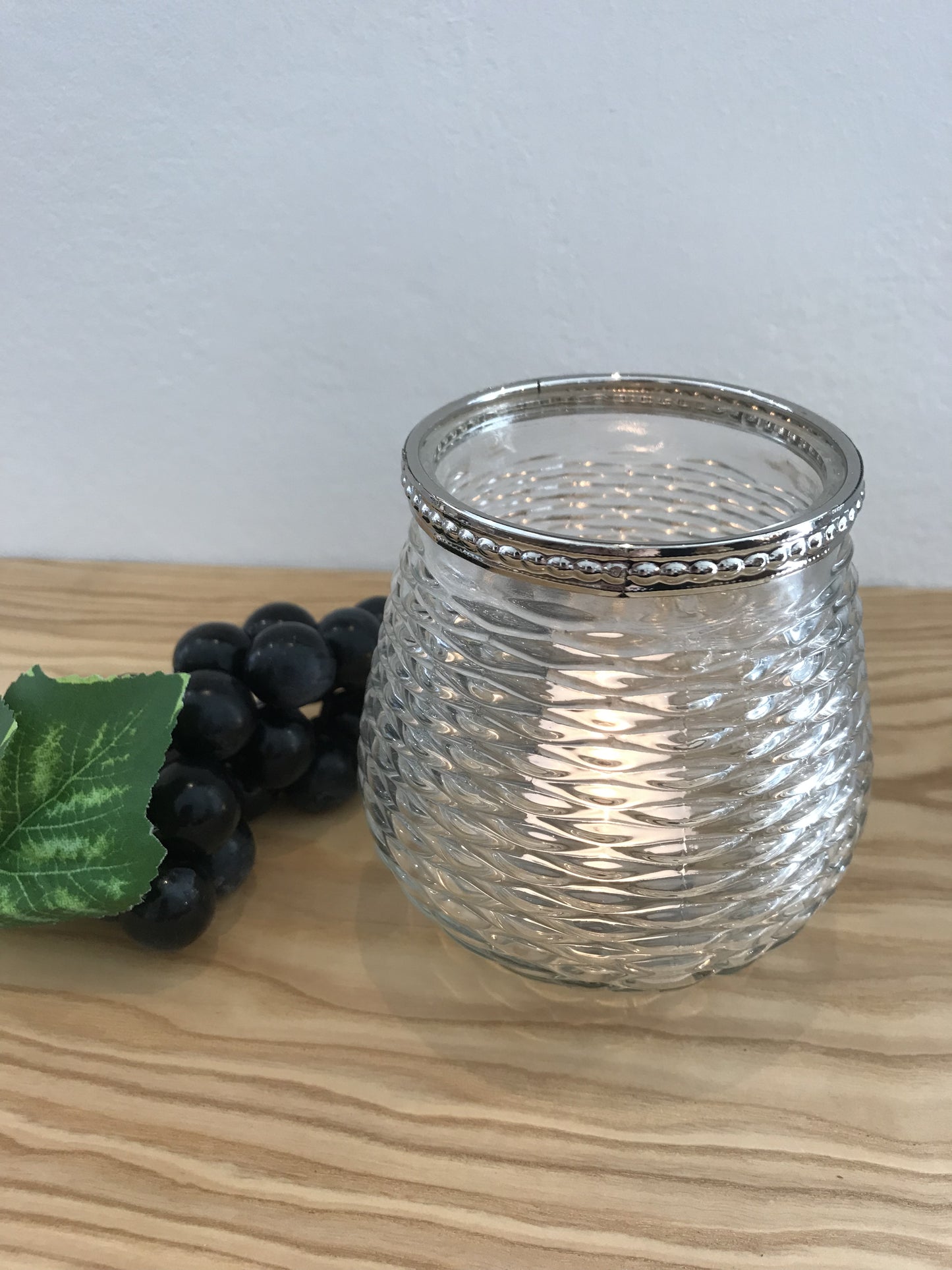 Windlicht aus Glas in Birnenform